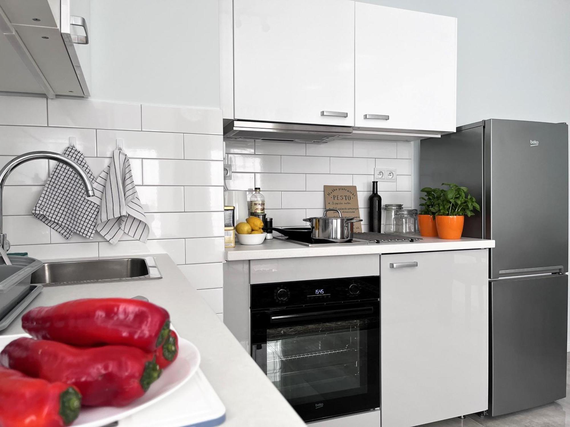 Apartament Metro Dzialdowska - Silent And Spacious